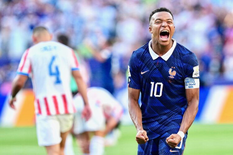 Mbappe shrugs off Paraguay’s tactics in France win
